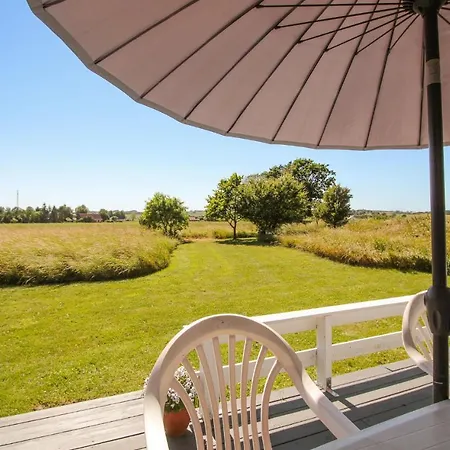 Semesterbostad Charming In With 3 Bedrooms Samsø