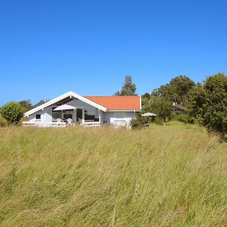 Semesterbostad Charming In With 3 Bedrooms