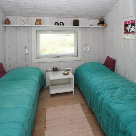 Charming In With 3 Bedrooms Samsø